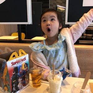 Meet your Posher, Tran